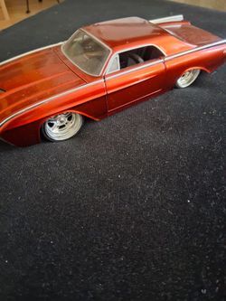 Metalic Red 1963 Ford Thunderbird DUB City Die Cast Muscle Car