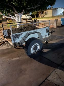 se vende traila de 4x6 pies