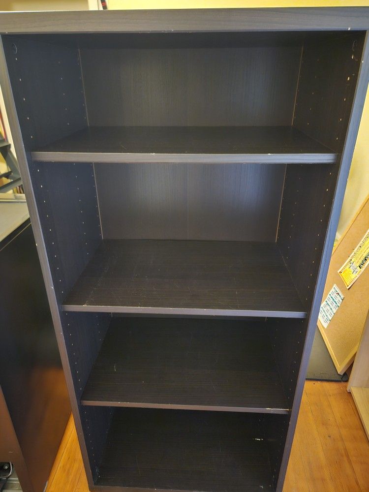 4 Shelf Bookshelf/Storage