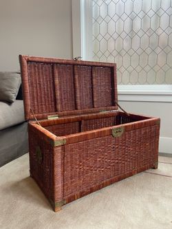 Vintage Chinoiserie-style wicker storage chest