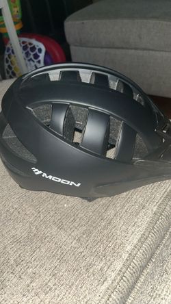 Moon Black Helmet