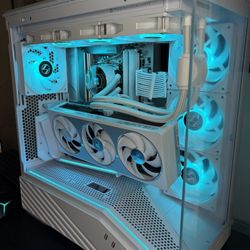 All White 9700X / 5070 AERO / Lian Li V100