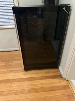 Wine Cooler - Magic Chef
