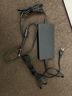 Dell / Alienware 240W AC Adapter