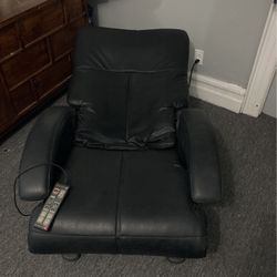 EMS 12 Interactive Health Massage Chair 