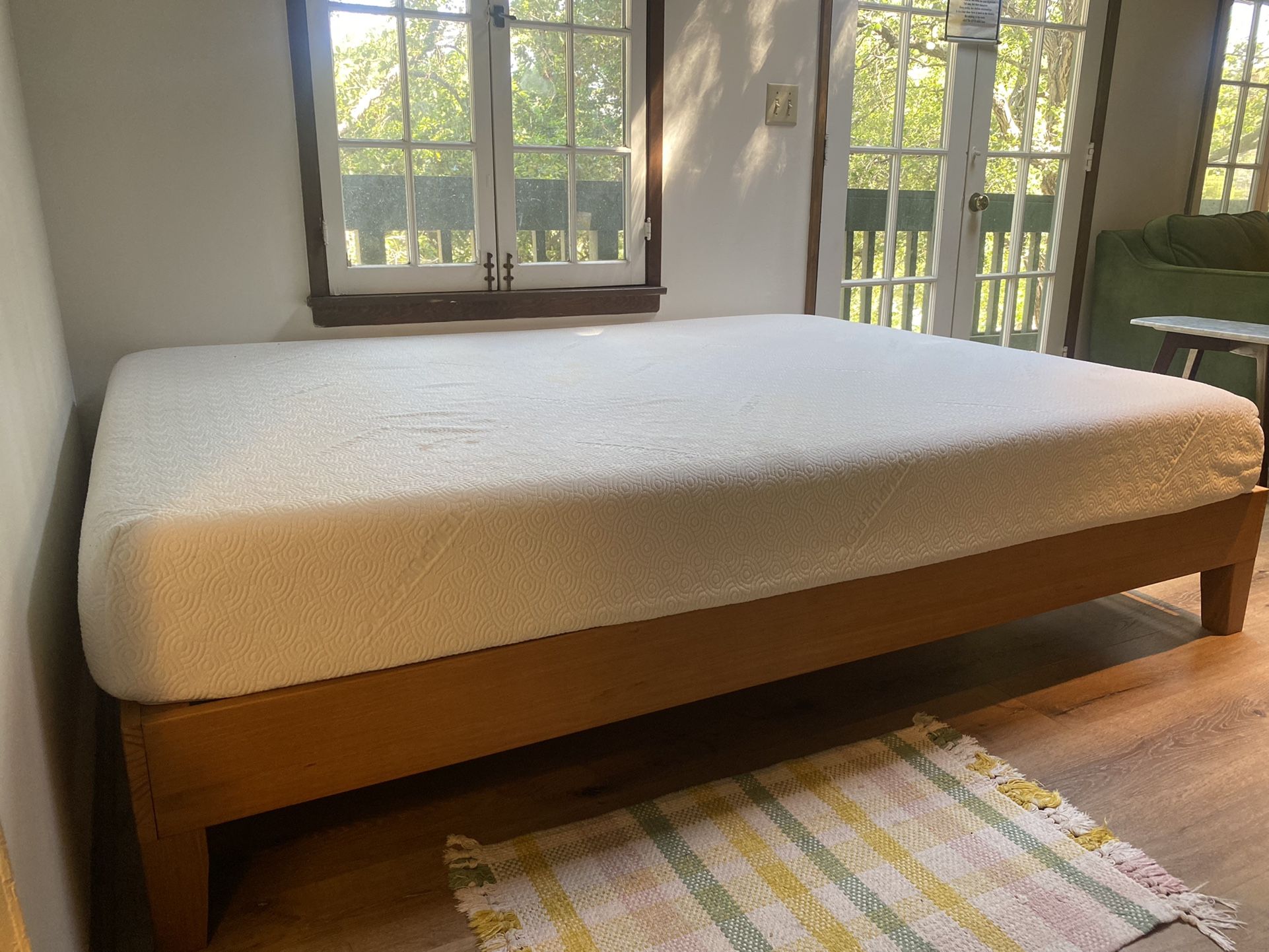Moving Sale! - TEMPURPEDIC CLOUD MATTRESS- QUEEN W/BASE