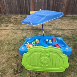 Step 2 Cascading Cove Sand And Water Table 