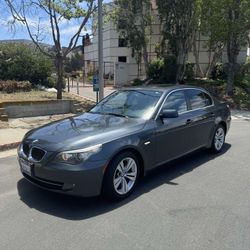 2010 BMW 528i
