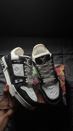 Louis Vuitton LV Trainer Sneakers