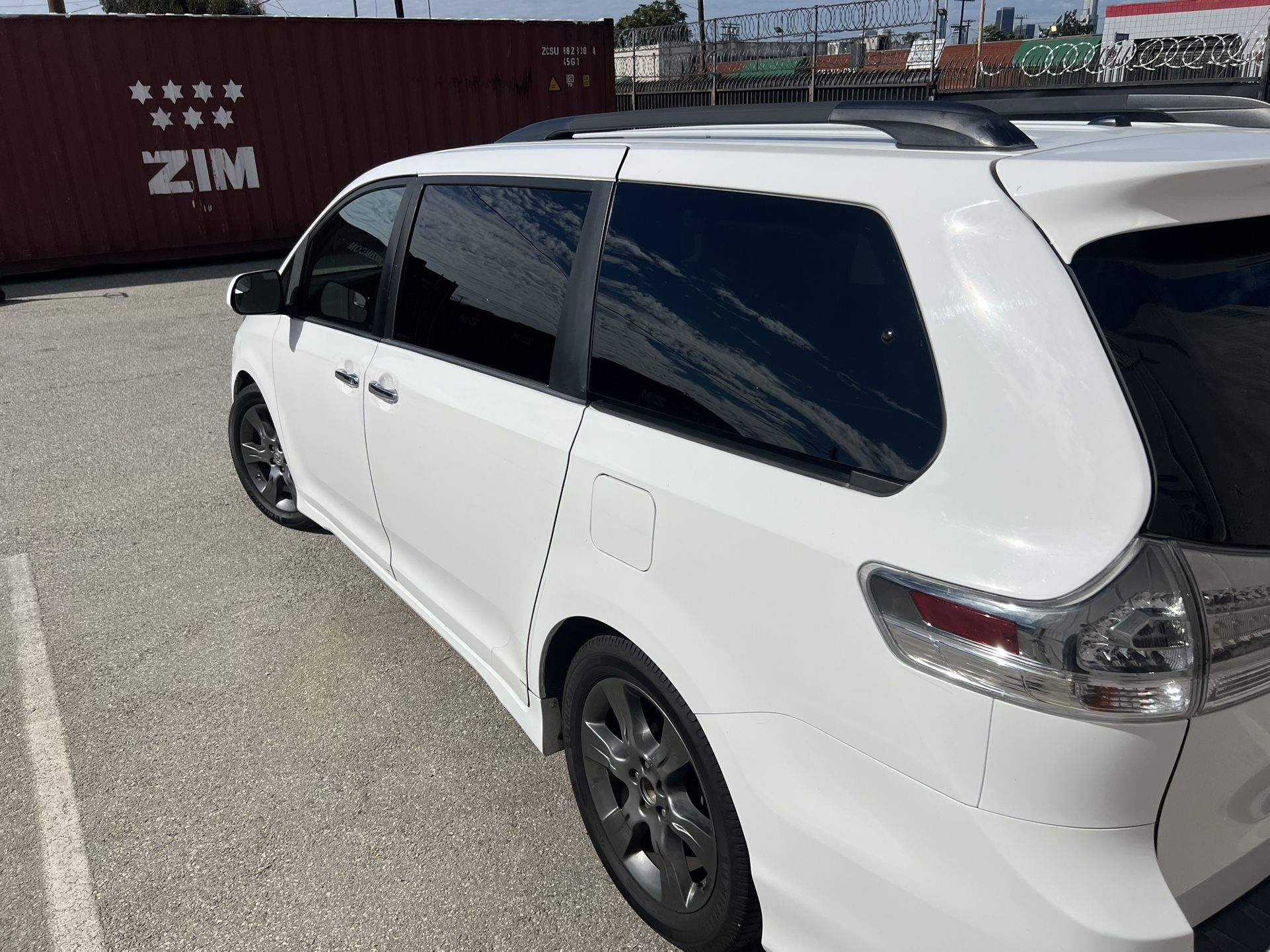2016 Toyota Sienna