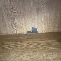 Round Dining Solid Wood  Table  for 4