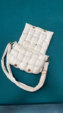Quilted Puffer Crossbody Bag - White -