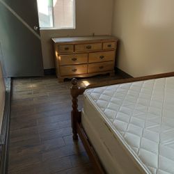 Full Bed Dresser And End Table