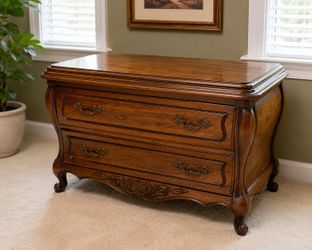 Vintage Hickory Manufacturing Co. French Provincial Bombe Chest – 2 Drawers!