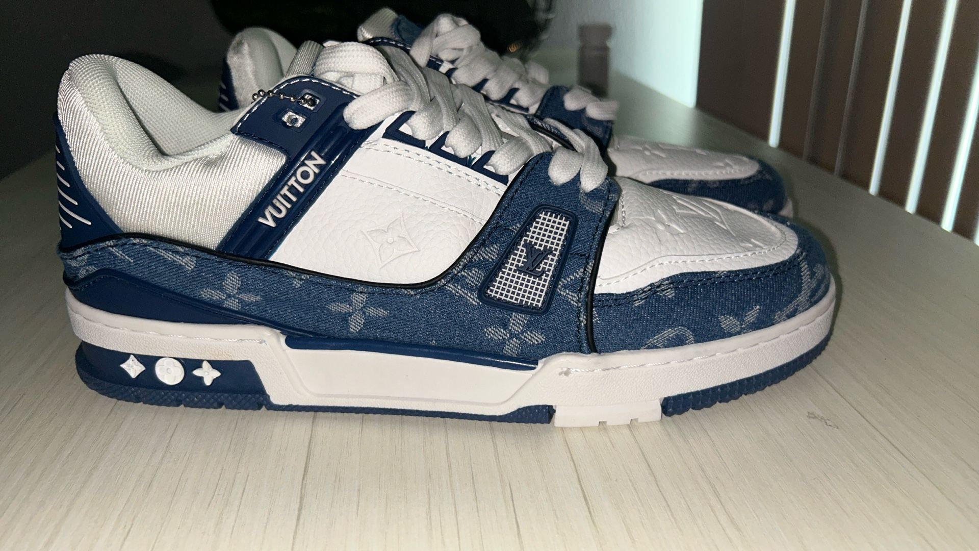 Louis Vuitton Sneakers