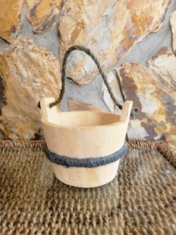 Wooden Bucket 4 x 4.75 inches
Water Wishing Well Pail with Rope Twine Handle, Solid Wood