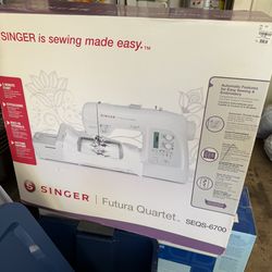 Singer Future Quartet Org $1,500 NEW in box