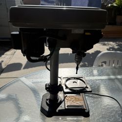 5-SPEED BENCH DRILL PRESS