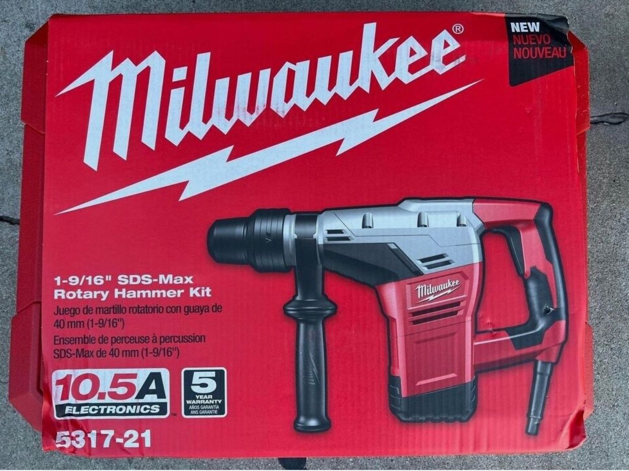 Milwaukee New 1 9/16” Rotary Hammer 