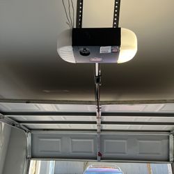Garage Door Opener 