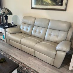 Couch Set  like new 