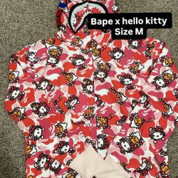 Bape X Hello Kitty Size M