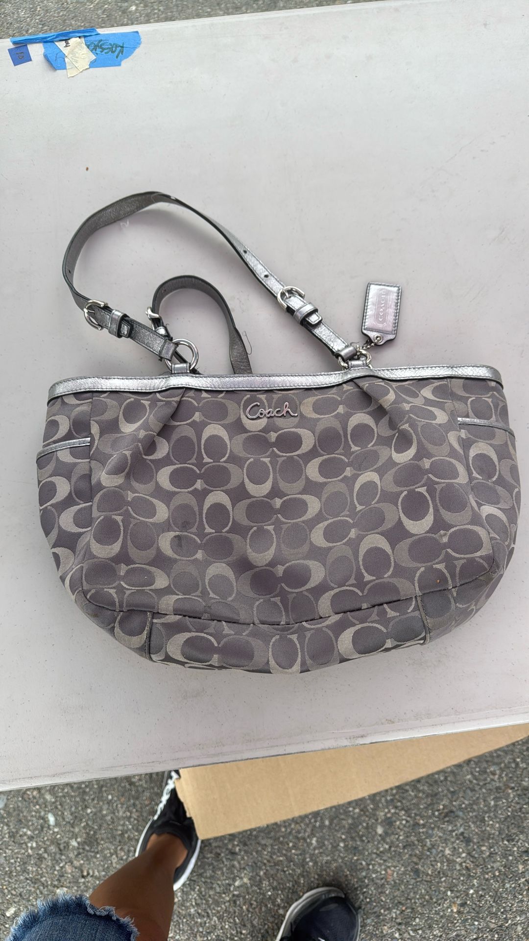 Coach Gallery Signature Silver Gray Color East-West Tote /Purs