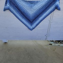 Blue ombre triangle shawl