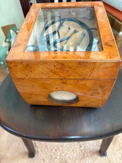 Watch winding machine electric