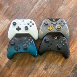 Xbox One Controllers $30 To $40 Each