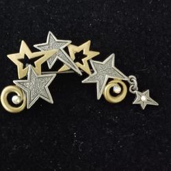 Designer "DD" Signed Brushed Gold& Silver Stars Pin