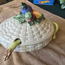 Vintage Fitz & Floyd "Kitchen Harvest" vegetable soup tureen