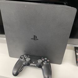 PS4 Slim 1TB