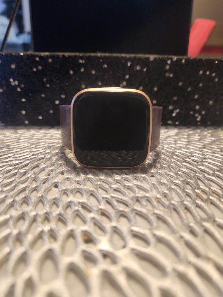 Fitbit Versa 2