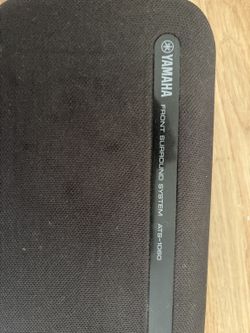 Yamaha ATS-1080 soundbar with fiber optic cable