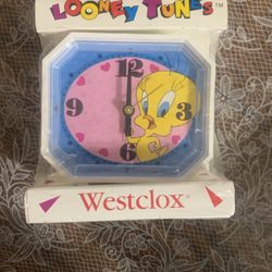 Looney Tunes Clock