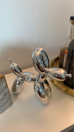 Medium silver balloon decor