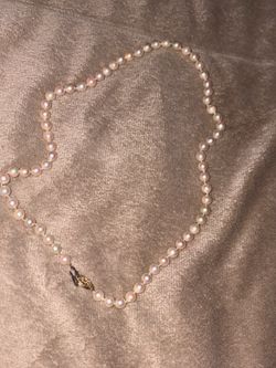 Real pearl necklace