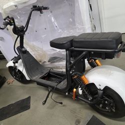 2000W Double Seat Scooter Moped For Parts No Battery