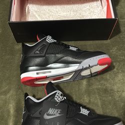 Jordan 4 bred Reimagined size 9 men’s 