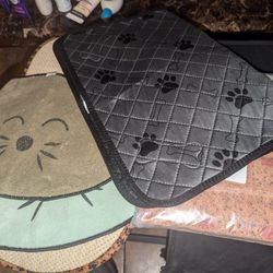 Pet Mats $10.00
