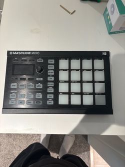 Native Instruments Maschine Mikro
