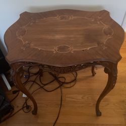 Vintage Wood Table So Cute!