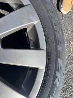 Rims Whit Tire Mercedes