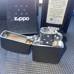 Used Zippo G - 2016 Lighter