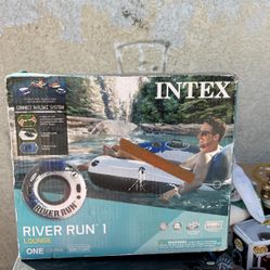 Index River Run 1 Lounge 53 In. 