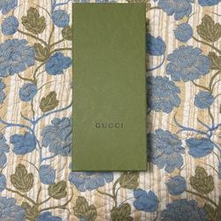 Gucci slides (Read the description)