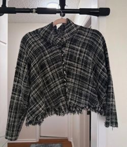 Black & White Tweed Jacket 🖤🤍