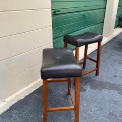 Bar Stool, Total 4