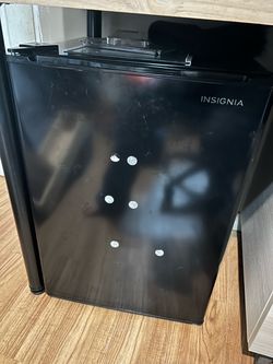 Mini fridge